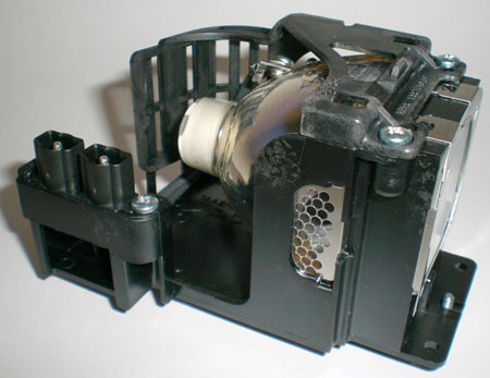 SANYO PLC-XU84 lamp