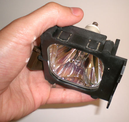 SIM2 HT200 (Osram bulb) brown plug connector