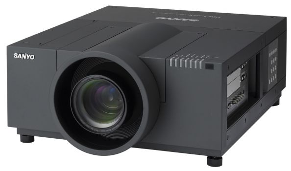 Image Sanyo PLC XF70